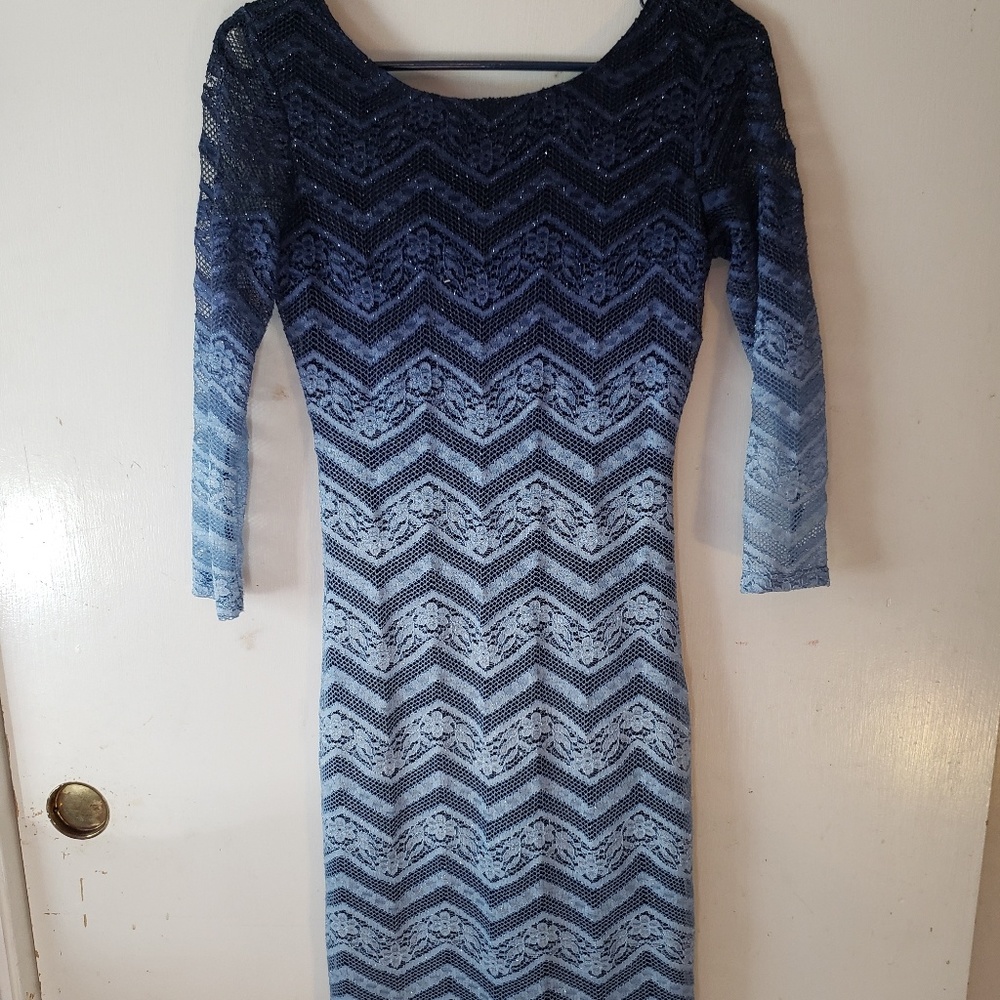 Blue ombre winter tight sleeved dress